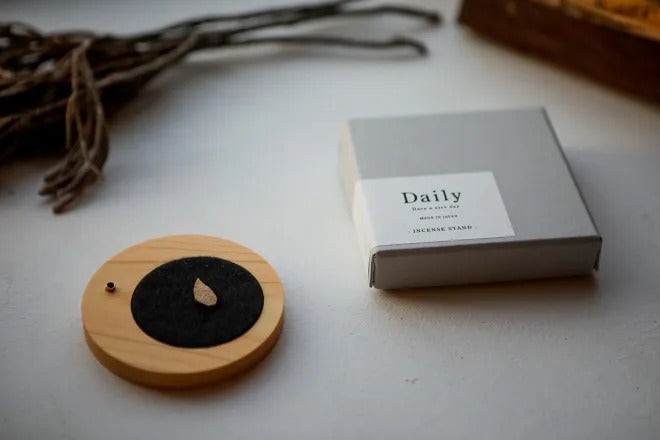 Daily 香台(木製 OIL FINISH)